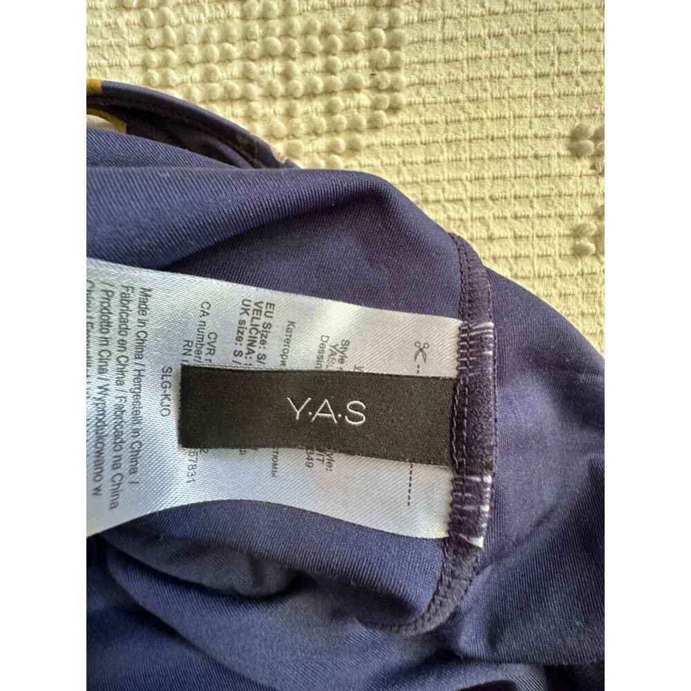 Y.A.S. Womens Swimsuit Sz S One-Piece Navy Floral Modern CottageCore Romantic - Picture 6 of 12
